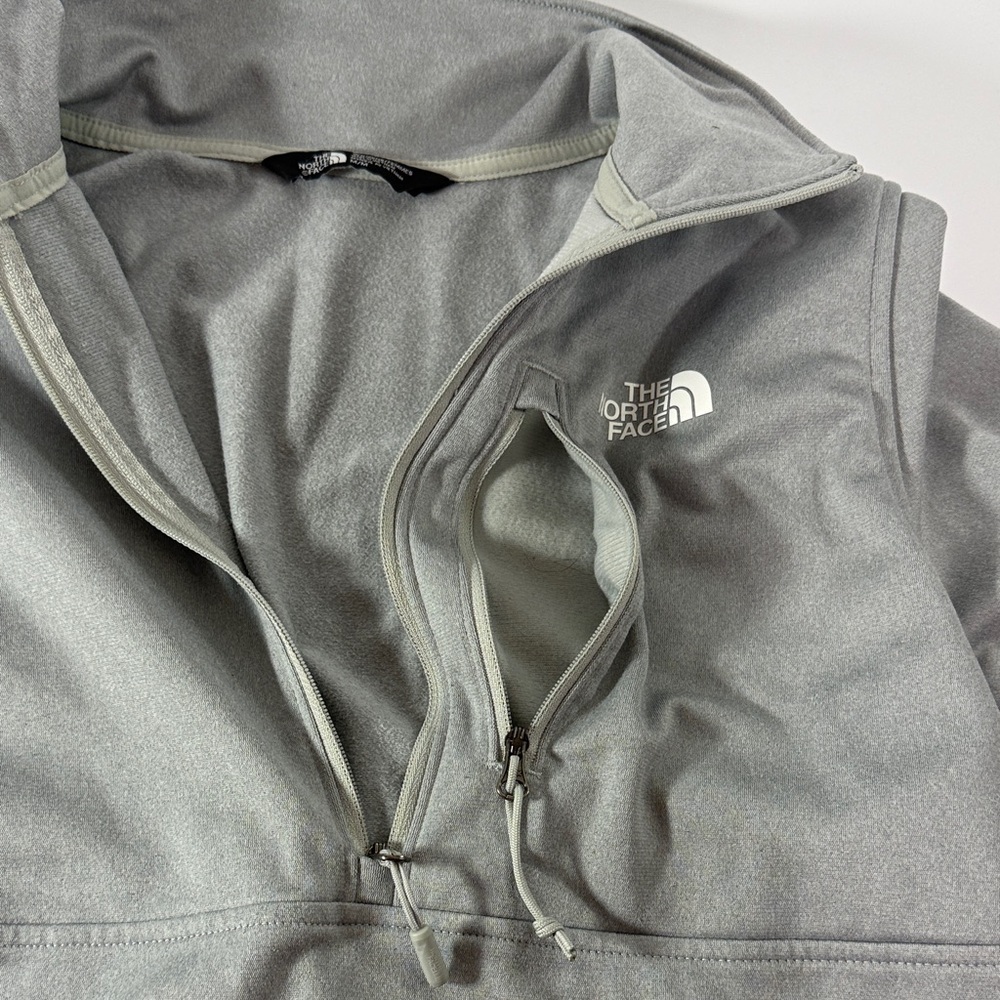 The North Face Women's Gray Performance Jacket - Picture 5 of 6